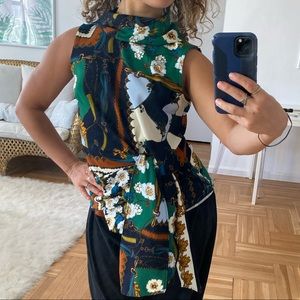 NY&Co Scarf Print Top size XS - new condition!